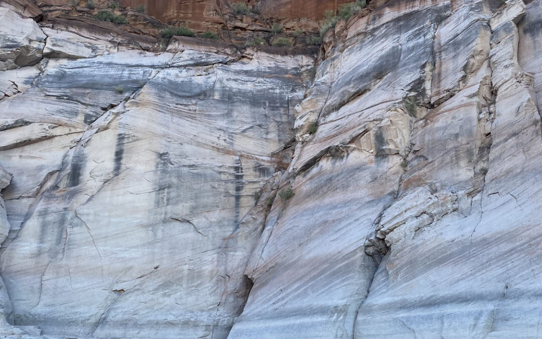 Lake Powell – Faces in the Rock
